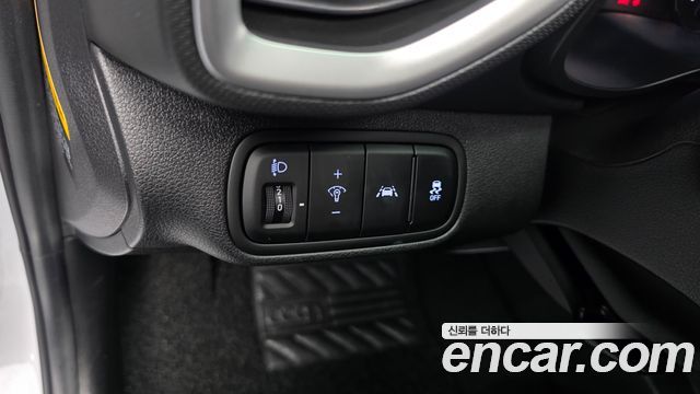 Hyundai Venue 2020 — photo 29