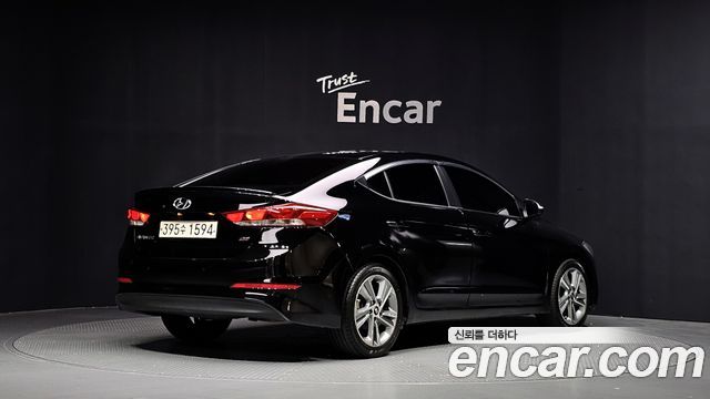 Hyundai AVANTE 2017 — photo 2