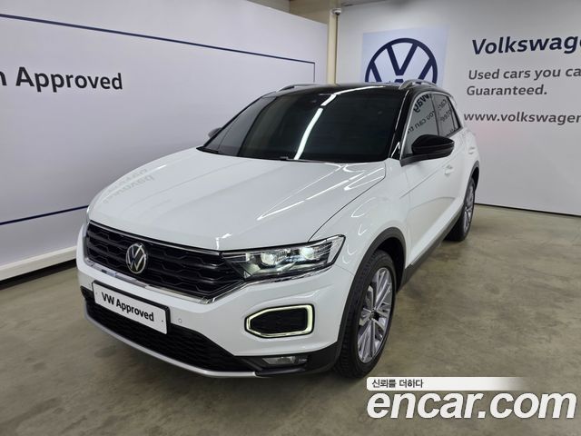 Volkswagen T-Roc 2022 — photo 1