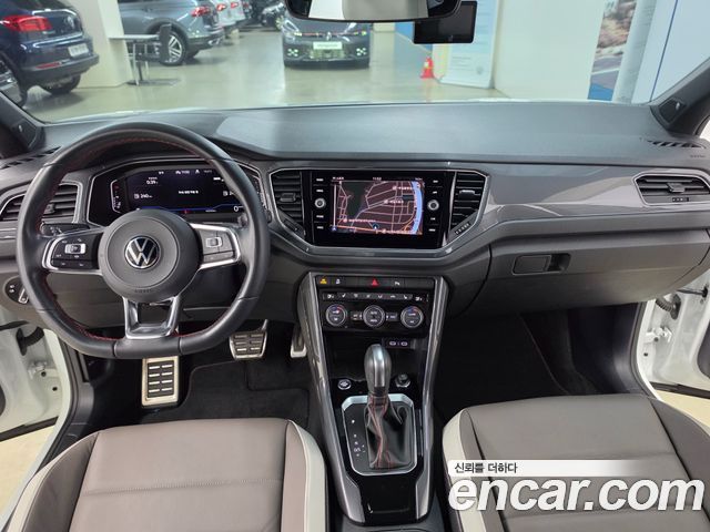 Volkswagen T-Roc 2022 — photo 7
