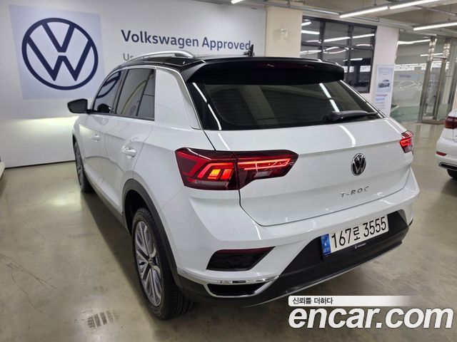 Volkswagen T-Roc 2022 — photo 18