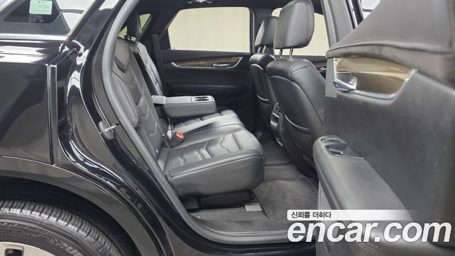 Cadillac XT5 2019 — photo 17