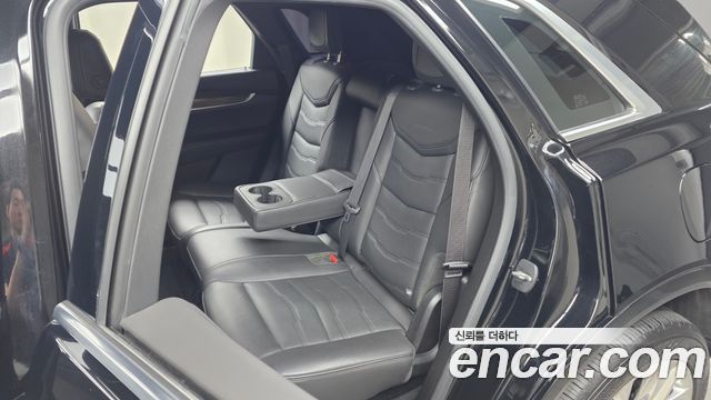 Cadillac XT5 2019 — photo 18