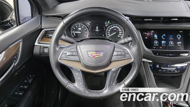 Cadillac XT5 2019 — photo 20