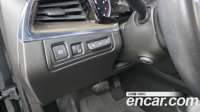 Cadillac XT5 2019 — photo 25