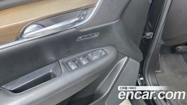 Cadillac XT5 2019 — photo 26