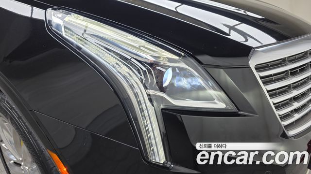 Cadillac XT5 2019 — photo 8