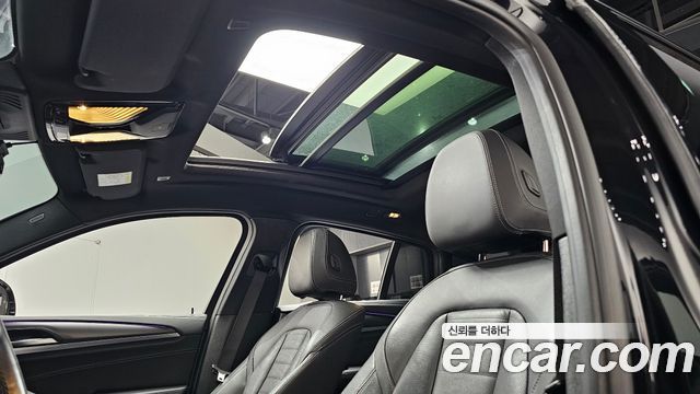 BMW X4 2021 — photo 25