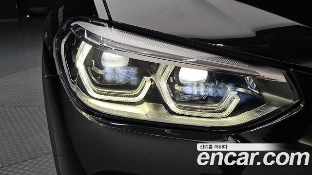 BMW X4 2021 — photo 8