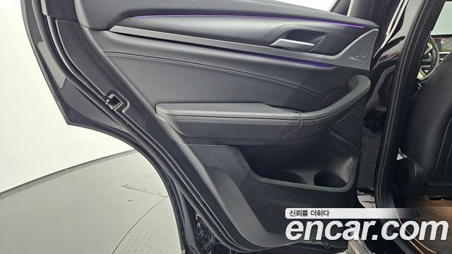 BMW X4 2021 — photo 15