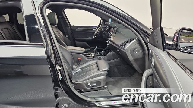 BMW X4 2021 — photo 16