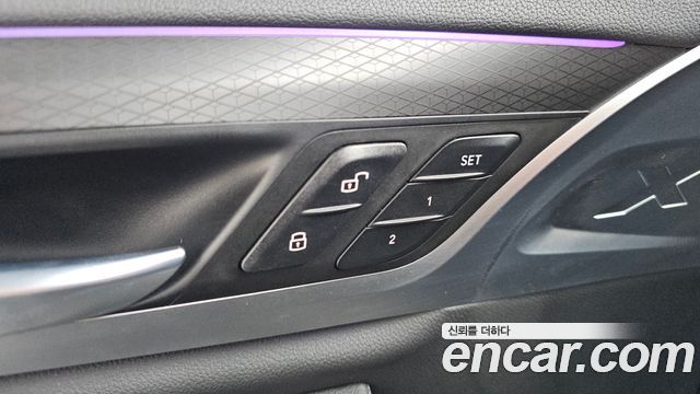 BMW X4 2021 — photo 31