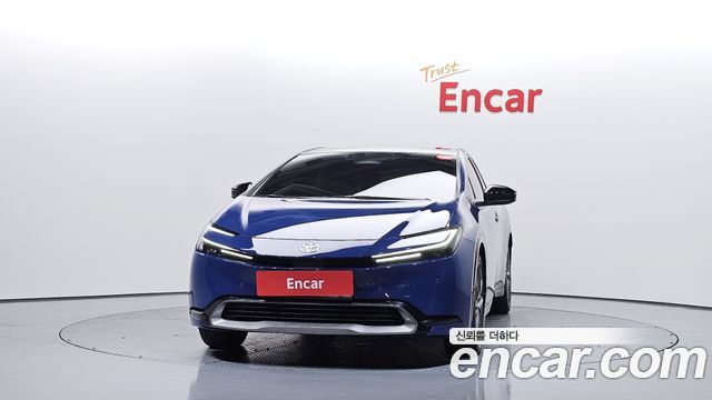Toyota Prius 2024 — photo 3