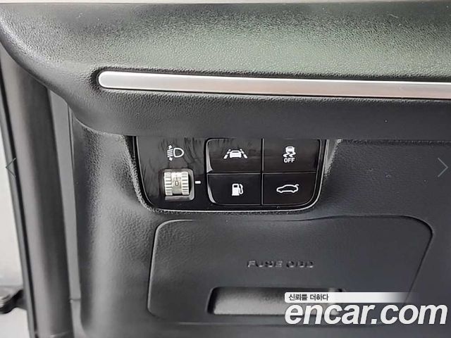 Hyundai Grandeur 2023 — photo 17