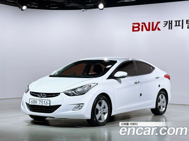 Hyundai AVANTE 2011 — photo 1