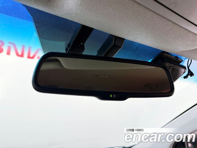 Hyundai AVANTE 2011 — photo 16