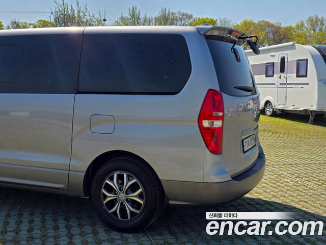Hyundai Starex 2018 — photo 3