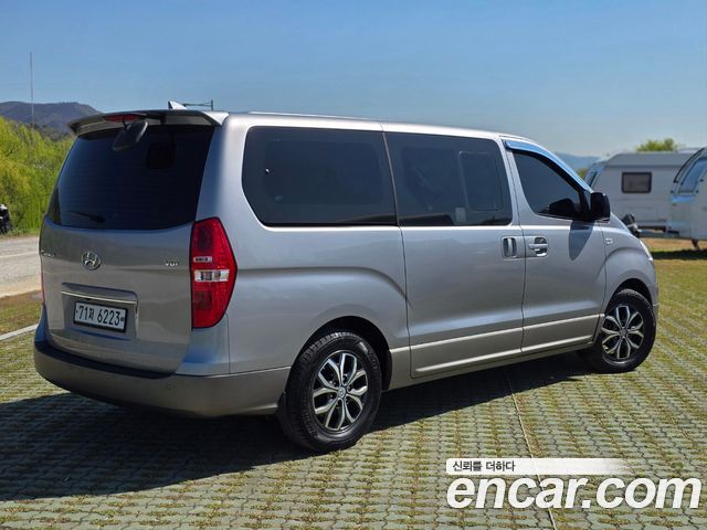 Hyundai Starex 2018 — photo 5