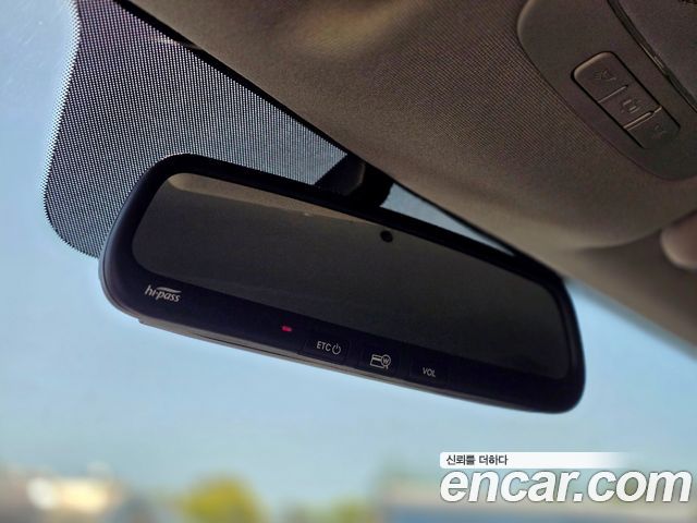 Hyundai Starex 2018 — photo 13