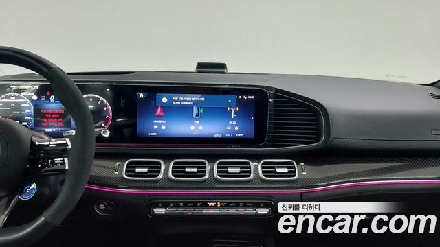 Mercedes-Benz GLE-Class 2025 — photo 16