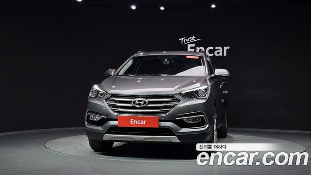 Hyundai Santafe 2016 — photo 3