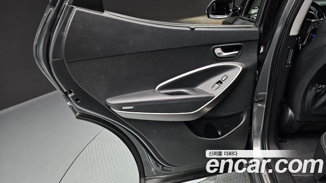 Hyundai Santafe 2016 — photo 15