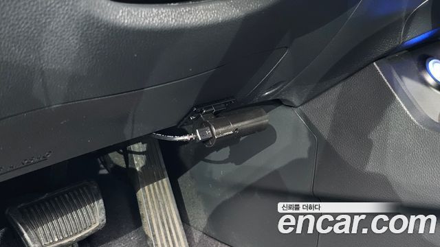 Hyundai Santafe 2016 — photo 32