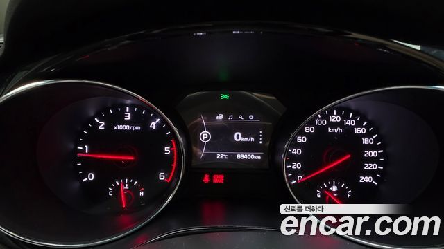 Kia Canival 2016 — photo 11