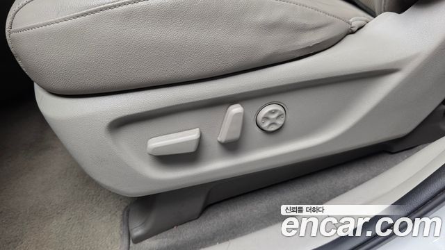 Kia Canival 2016 — photo 31