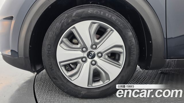 Kia Niro 2017 — photo 5