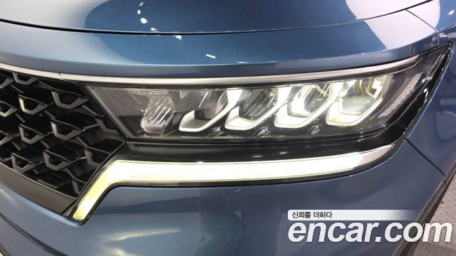 Kia Sorento 2023 — photo 8