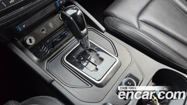 KG Mobility Rexton 2018 — photo 12