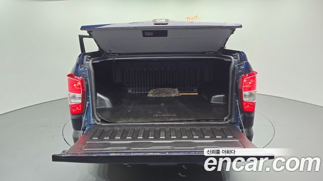 KG Mobility Rexton 2018 — photo 21