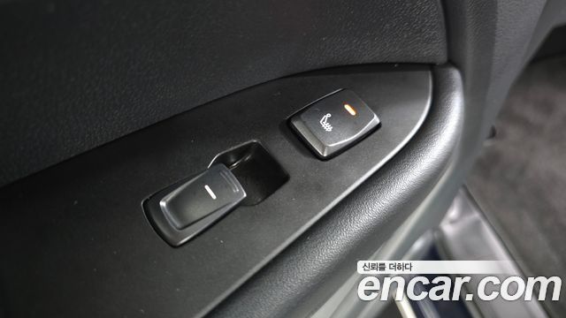 KG Mobility Rexton 2018 — photo 26