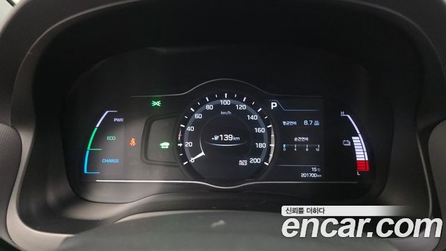 Hyundai Ioniq 2018 — photo 8