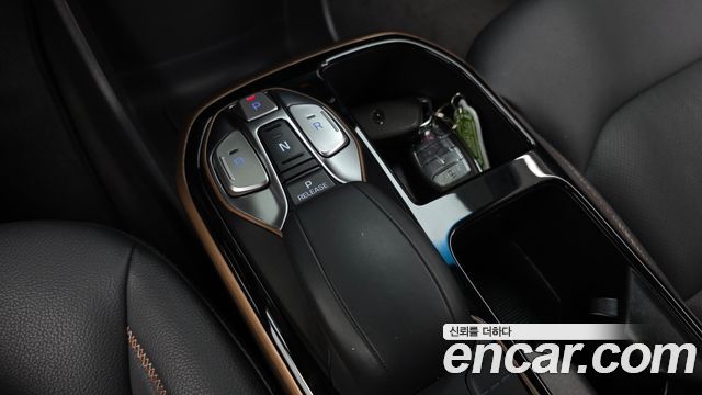 Hyundai Ioniq 2018 — photo 9