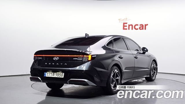 Hyundai Sonata 2024 — photo 2