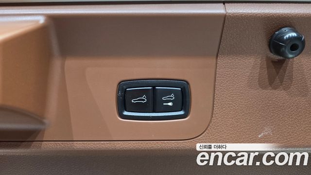 Porsche Panamera 2020 — photo 24