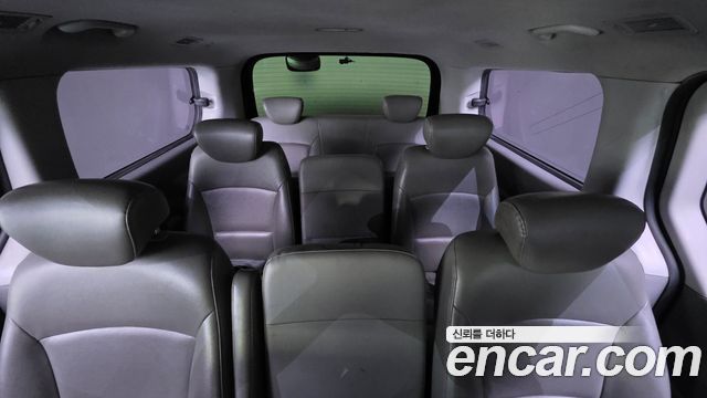 Hyundai Starex 2013 — photo 16