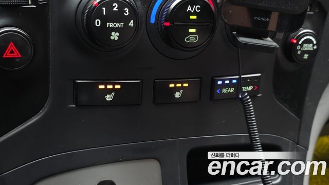 Hyundai Starex 2013 — photo 18