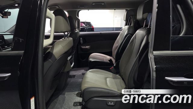 Kia Canival 2024 — photo 12