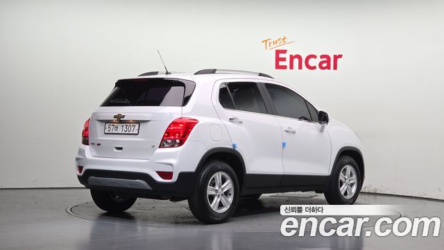 Chevrolet Korea Trax 2017 — photo 2