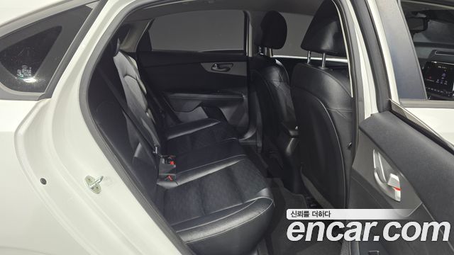 Kia K3 2020 — photo 12