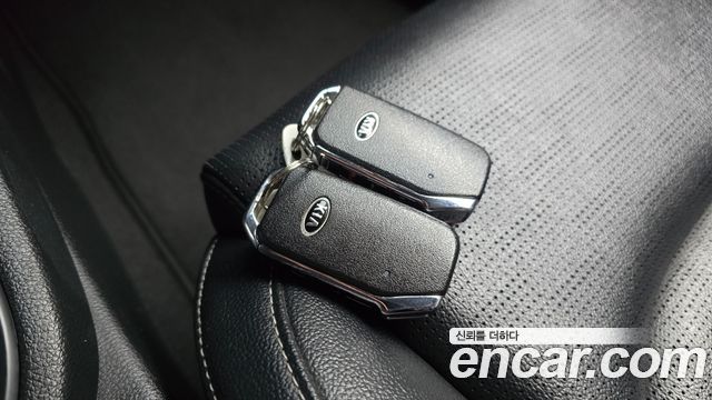 Kia K3 2020 — photo 18