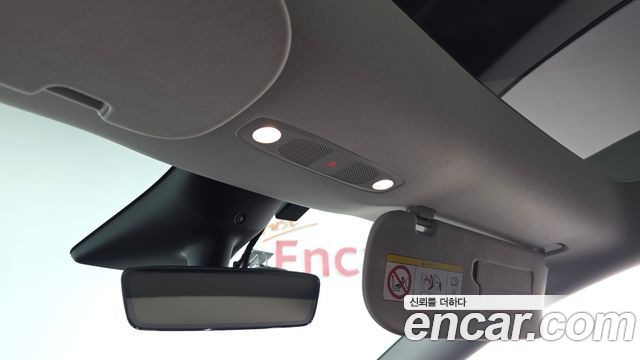 Tesla Model Y 2024 — photo 25