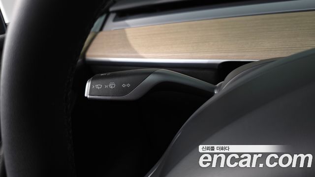 Tesla Model Y 2024 — photo 27