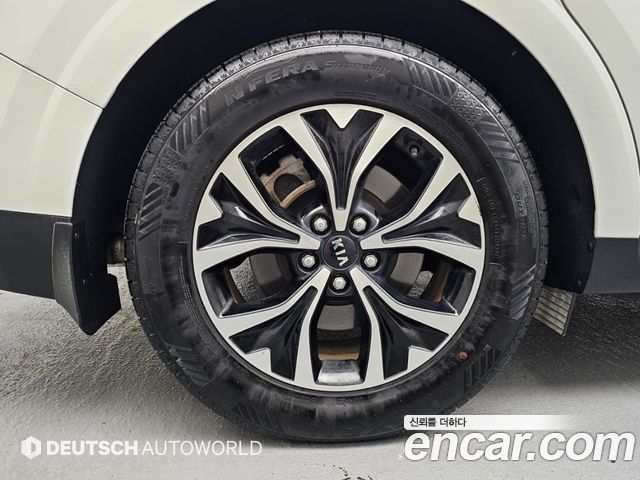 Kia Canival 2021 — photo 5