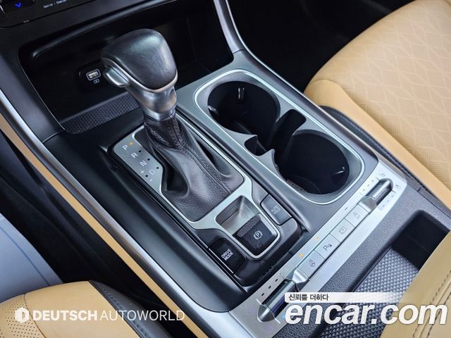 Kia Canival 2021 — photo 9