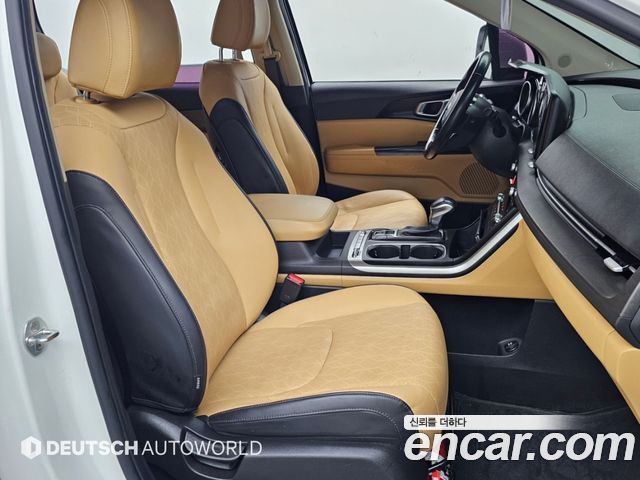Kia Canival 2021 — photo 10