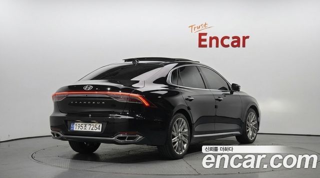 Hyundai Grandeur 2022 — photo 2